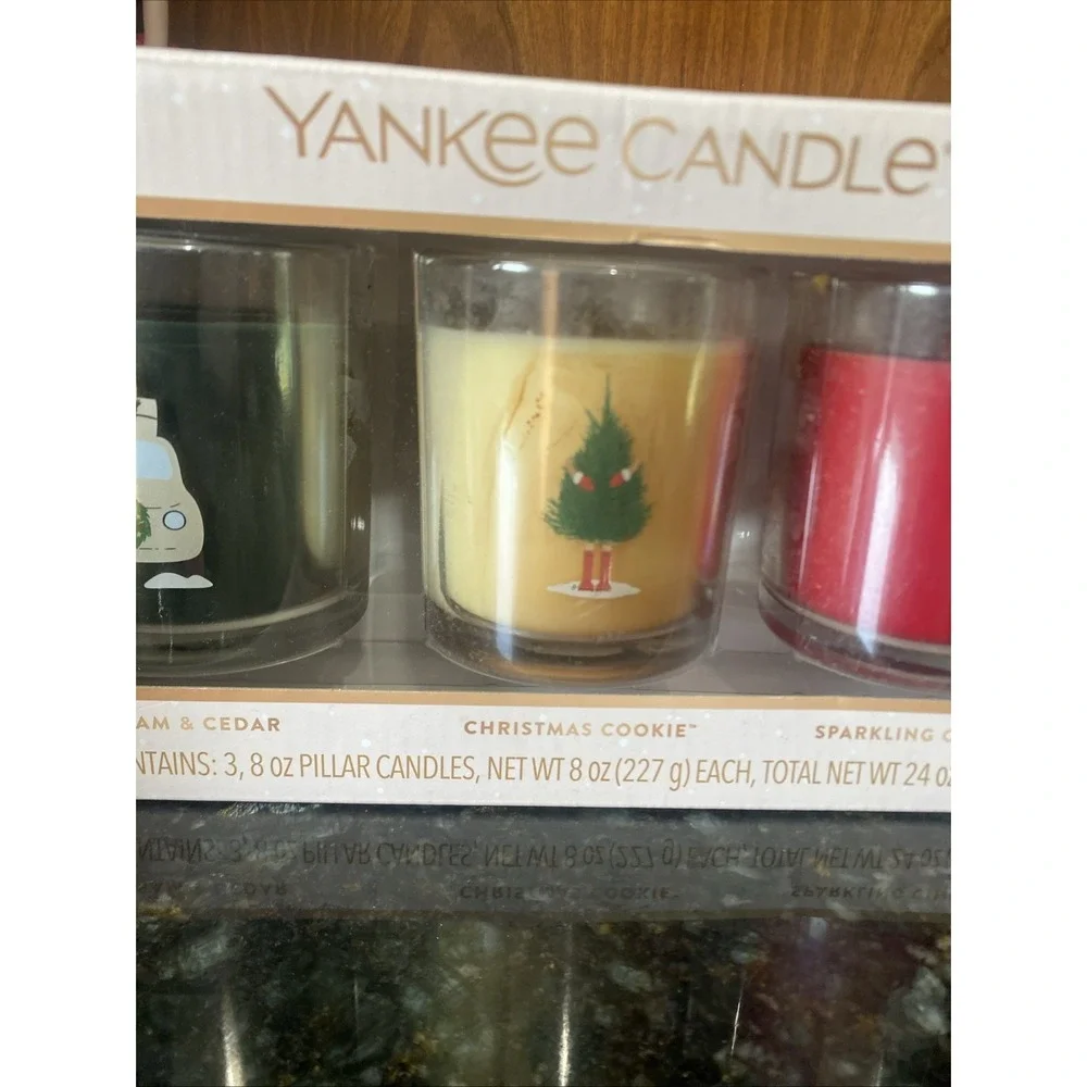 Yankee Candle Holiday Gift Set of 3 Peace Love Joy 8 oz Pillar Candles Christmas
